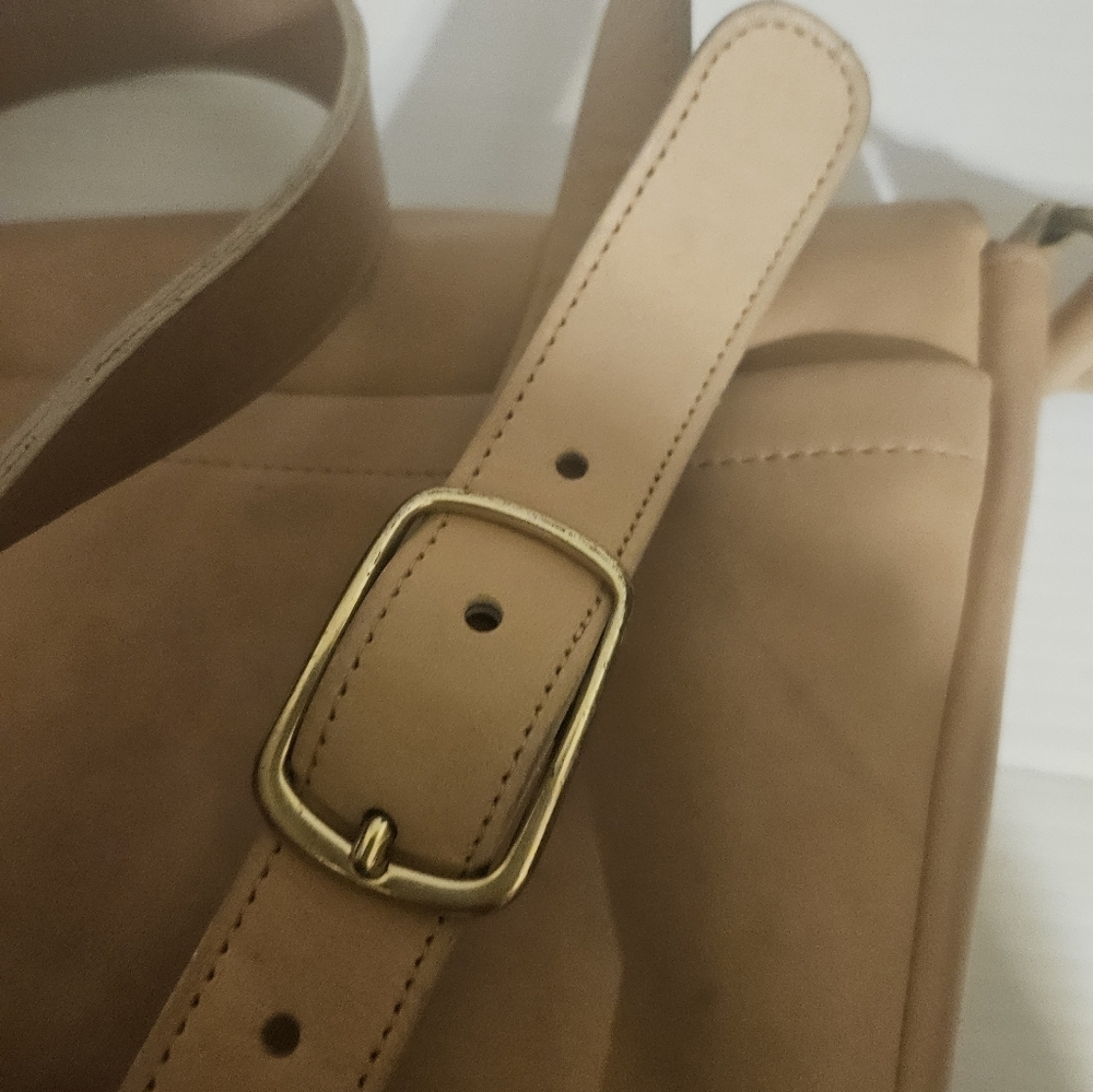 Rare Vintage Coach Manhattan Bistro Bag – Bise Crossbody, Lightweight Leather. - Picture 10 of 15